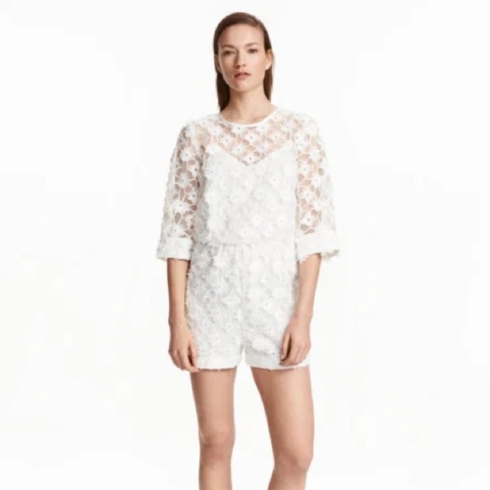 ⭐️ NEW H&M White Lace Crochet Eyelet Romper Jumpsuit